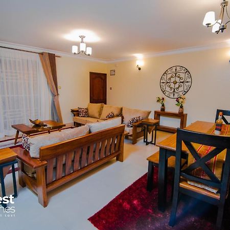 Crest Homes Uganda Kitende Exteriér fotografie