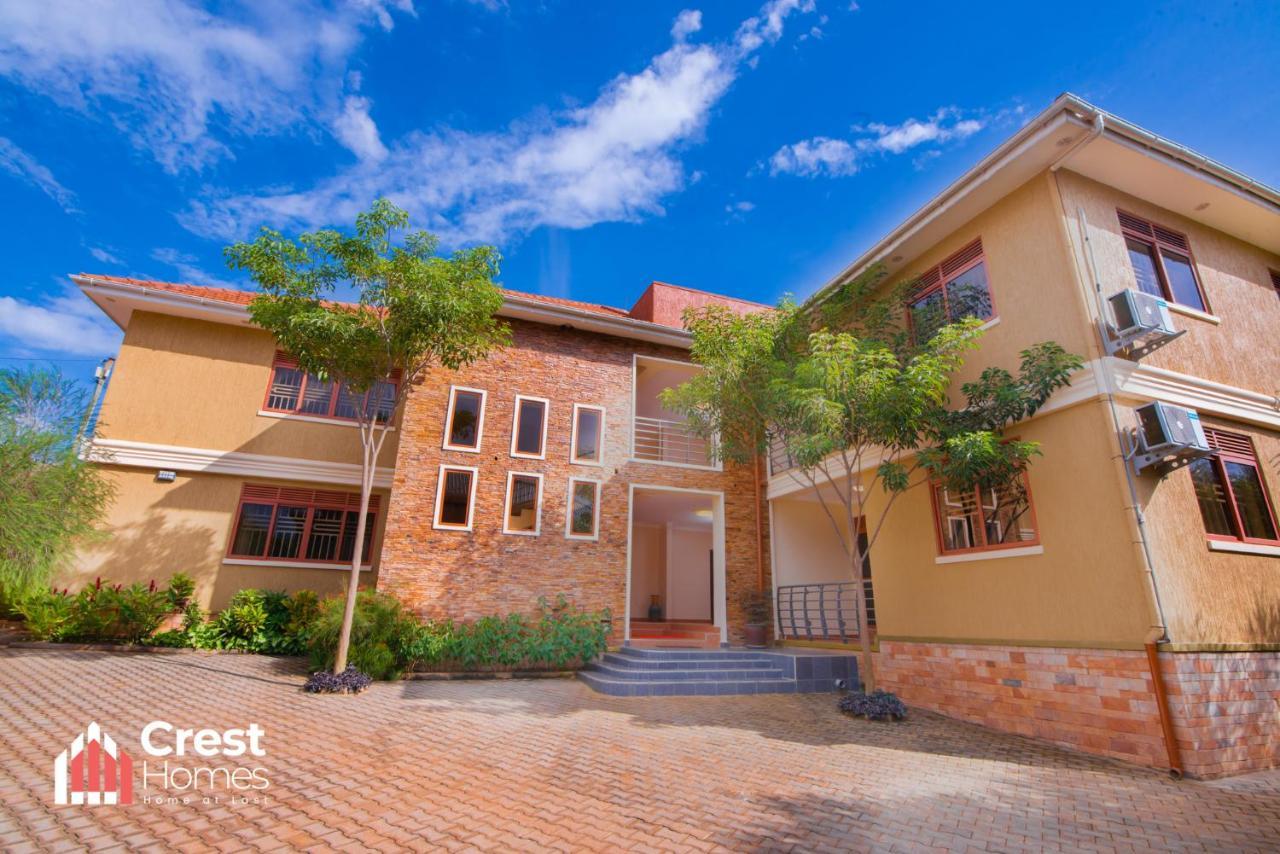 Crest Homes Uganda Kitende Exteriér fotografie