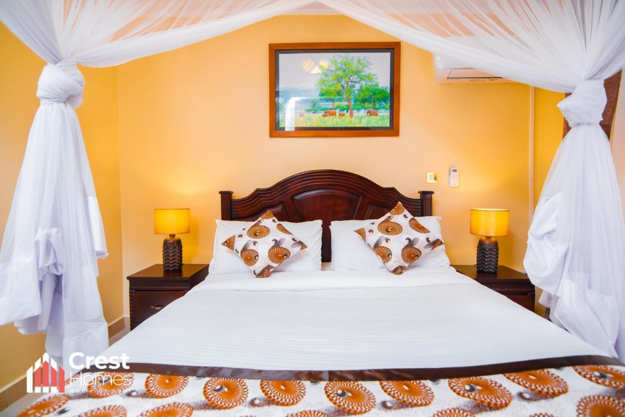 Crest Homes Uganda Kitende Exteriér fotografie