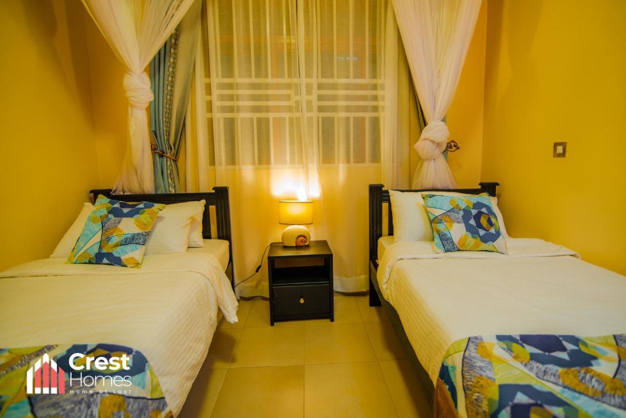 Crest Homes Uganda Kitende Exteriér fotografie